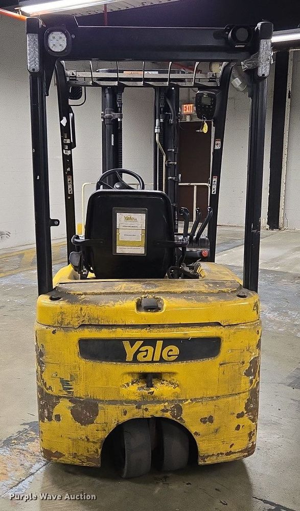 image for item EM6031 2016 Yale ERP040VTN36TE082 forklift