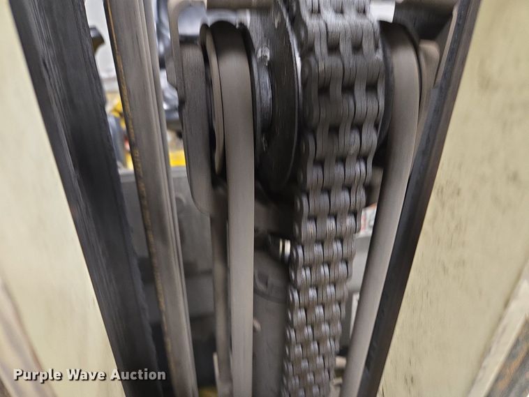 image for item EM6031 2016 Yale ERP040VTN36TE082 forklift