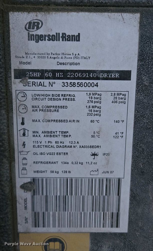 image for item EM7066 Ingersoll Rand  SSR UP6-25-150 air compressor