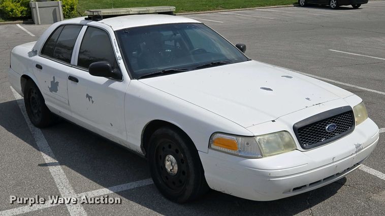 image for item EM7067 2008 Ford Crown Victoria Police Interceptor 