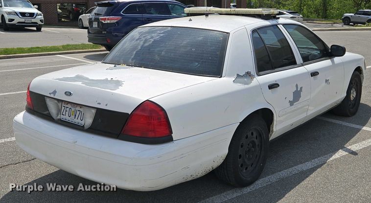 image for item EM7067 2008 Ford Crown Victoria Police Interceptor 