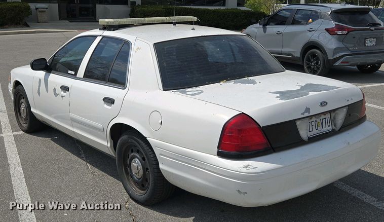image for item EM7067 2008 Ford Crown Victoria Police Interceptor 