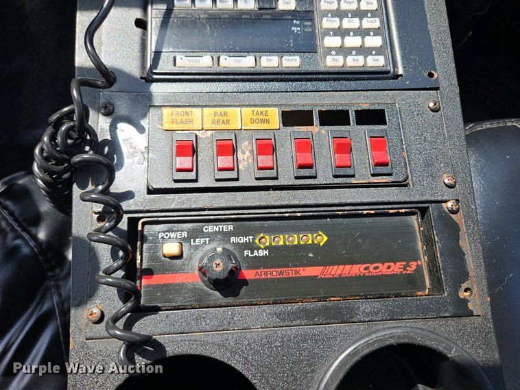 image for item EM7067 2008 Ford Crown Victoria Police Interceptor 