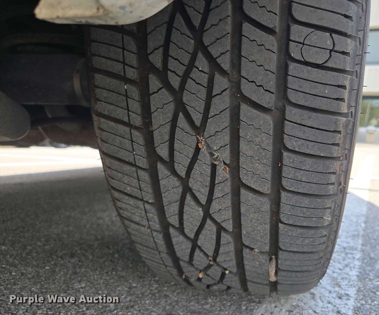 image for item EM7067 2008 Ford Crown Victoria Police Interceptor 