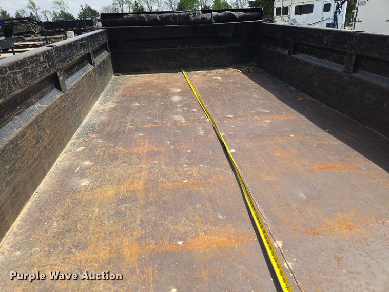 image for item EM7069 2019 Load Trail  dump trailer