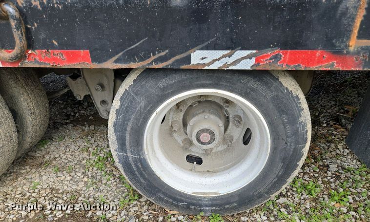 image for item EM7071 2022 Load King equipment trailer