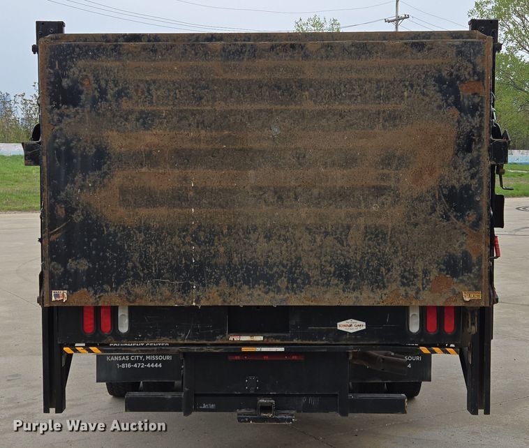 image for item EM7086 2019 Ford  F550 Super Duty XL flatbed truck