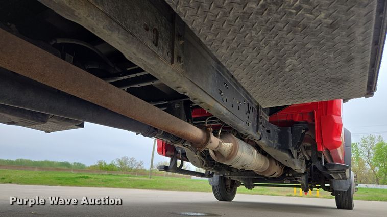 image for item EM7086 2019 Ford  F550 Super Duty XL flatbed truck