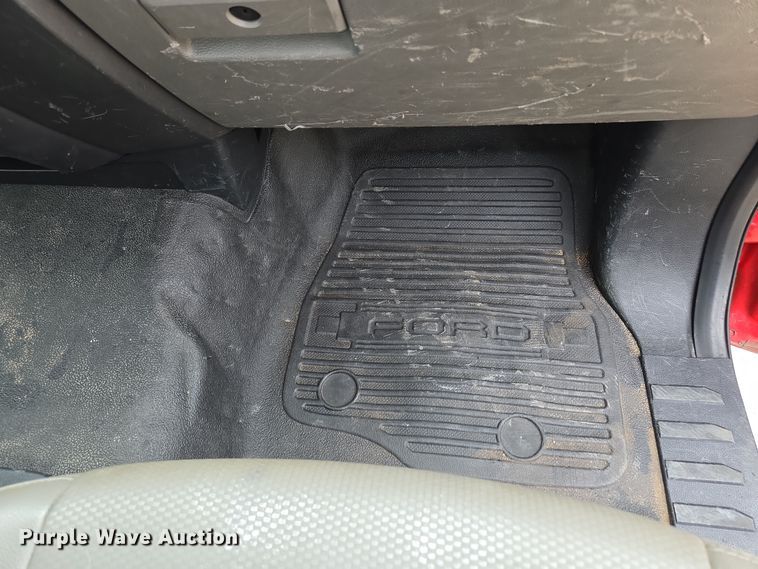 image for item EM7086 2019 Ford  F550 Super Duty XL flatbed truck