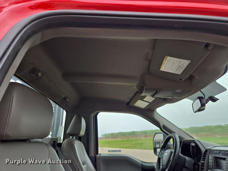 image for item EM7086 2019 Ford  F550 Super Duty XL flatbed truck