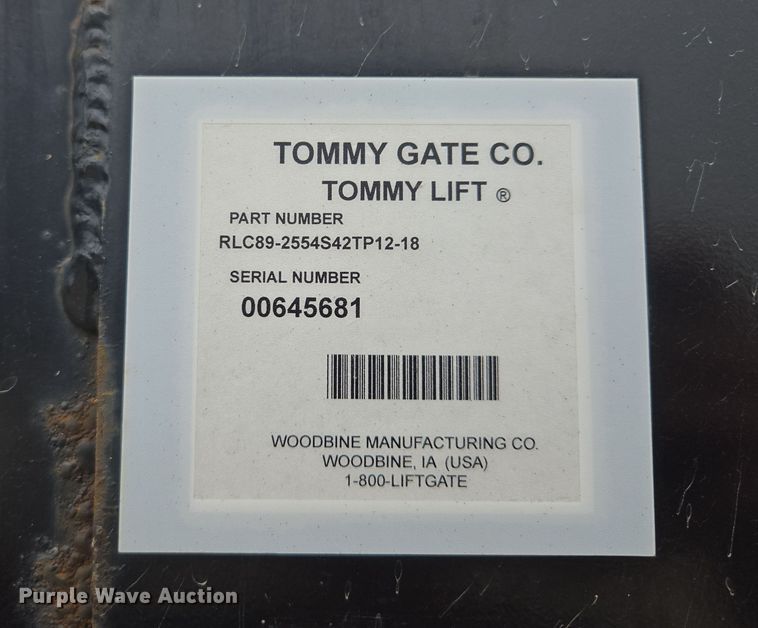 image for item EM7086 2019 Ford  F550 Super Duty XL flatbed truck