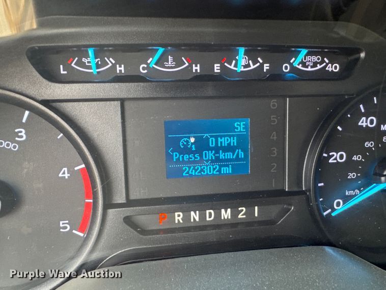 image for item EM7086 2019 Ford  F550 Super Duty XL flatbed truck