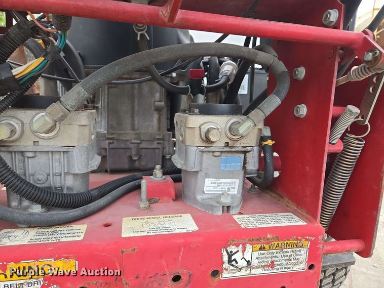 image for item EM7231 Exmark Turf Tracer HP lawn mower