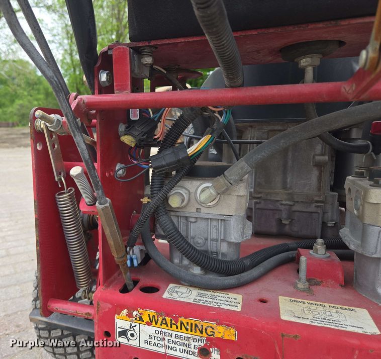 image for item EM7231 Exmark Turf Tracer HP lawn mower