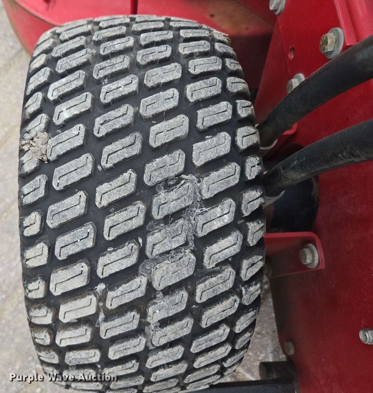 image for item EM7231 Exmark Turf Tracer HP lawn mower