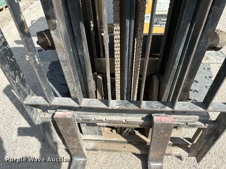 image for item EN3024 Caterpillar GP25N forklift