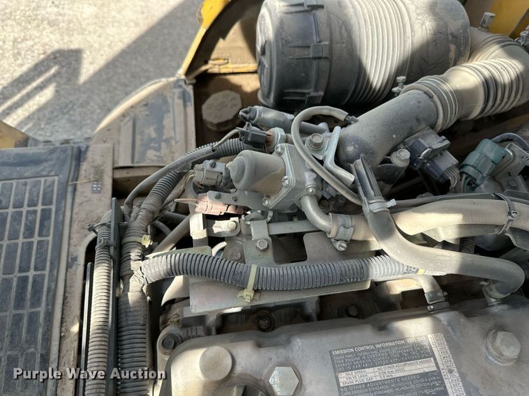 image for item EN3024 Caterpillar GP25N forklift