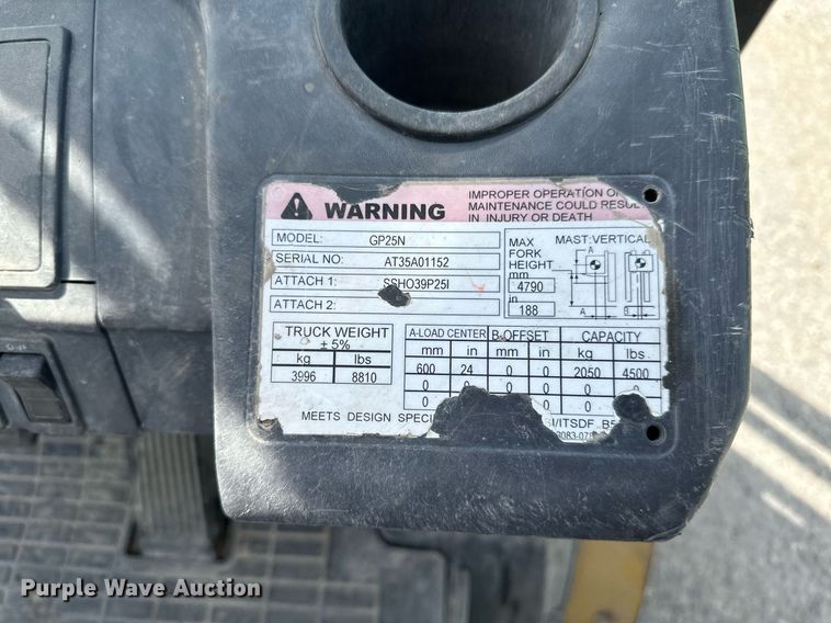 image for item EN3024 Caterpillar GP25N forklift