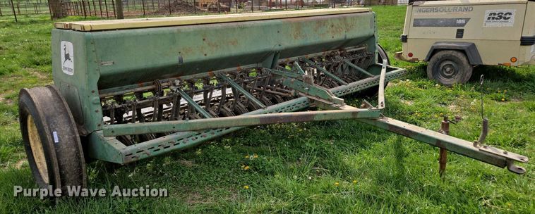 image for item EN3583 John Deere 8300217D grain drill