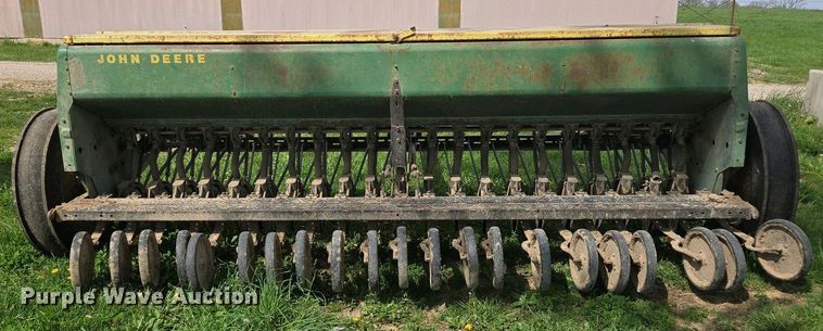 image for item EN3583 John Deere 8300217D grain drill
