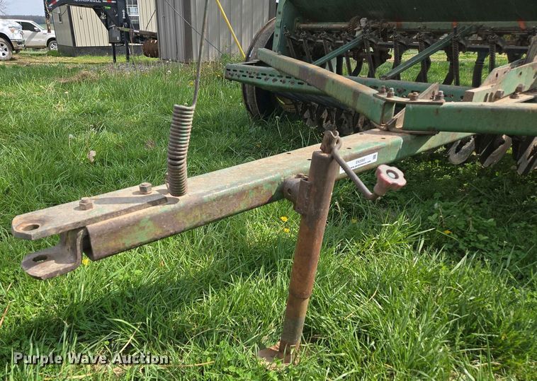 image for item EN3583 John Deere 8300217D grain drill