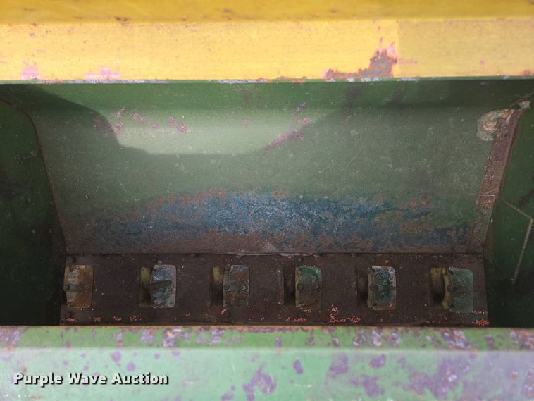 image for item EN3583 John Deere 8300217D grain drill