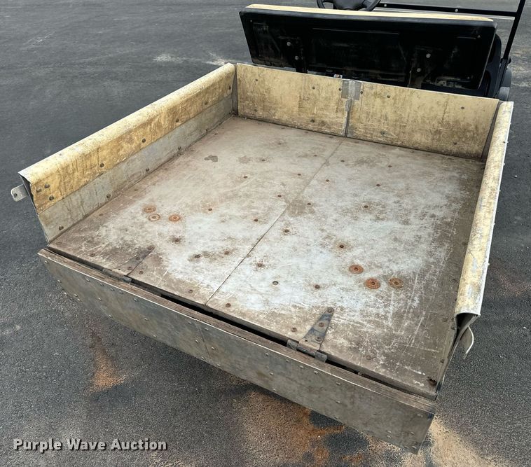 image for item EN4507 Cushman Refresher 1200 golf cart