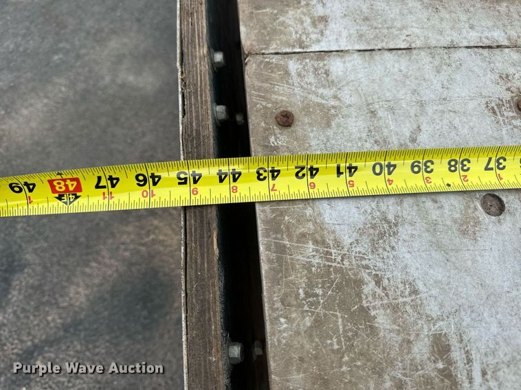 image for item EN4507 Cushman Refresher 1200 golf cart