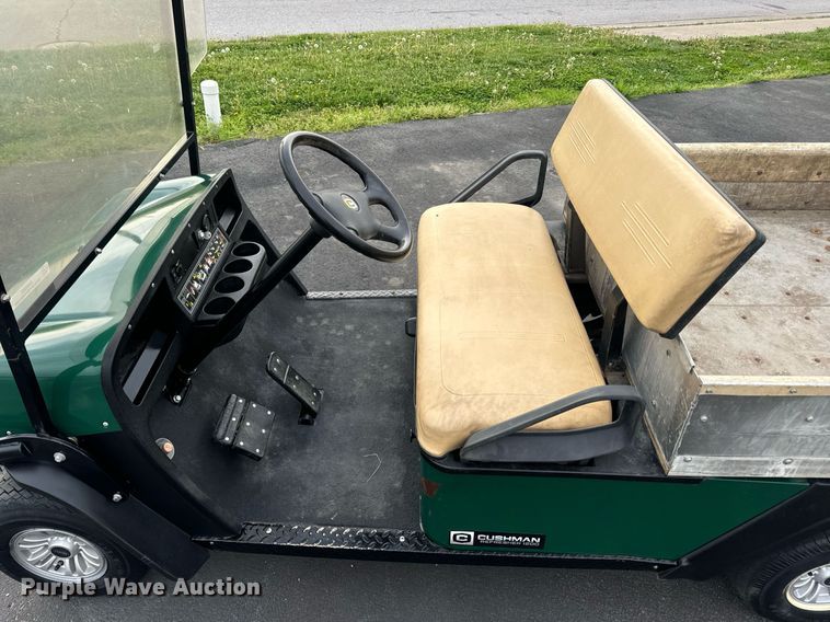 image for item EN4507 Cushman Refresher 1200 golf cart