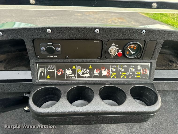 image for item EN4507 Cushman Refresher 1200 golf cart