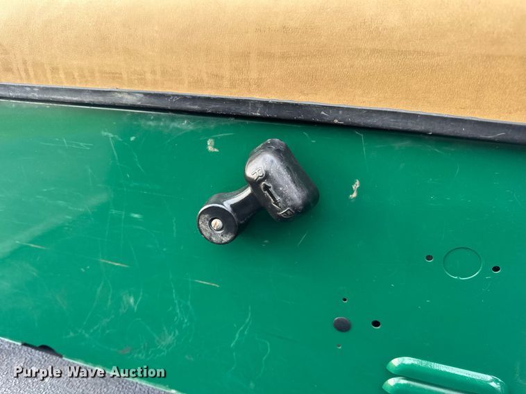 image for item EN4507 Cushman Refresher 1200 golf cart