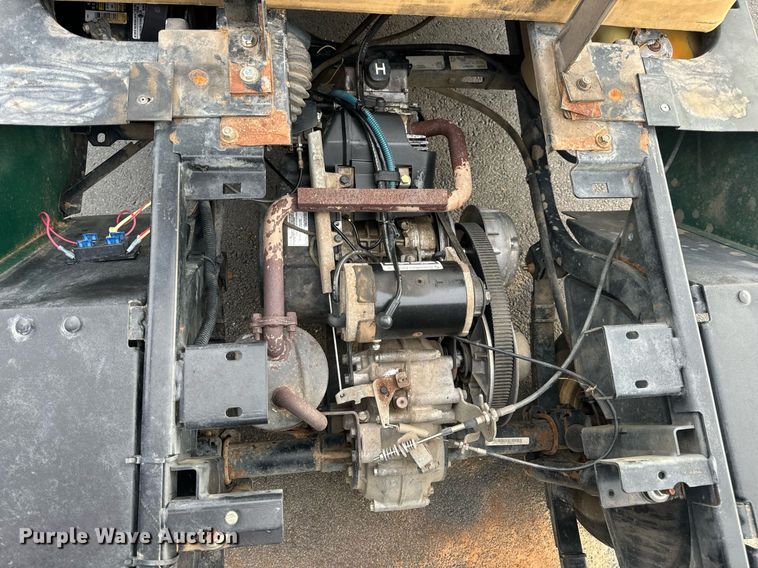 image for item EN4507 Cushman Refresher 1200 golf cart