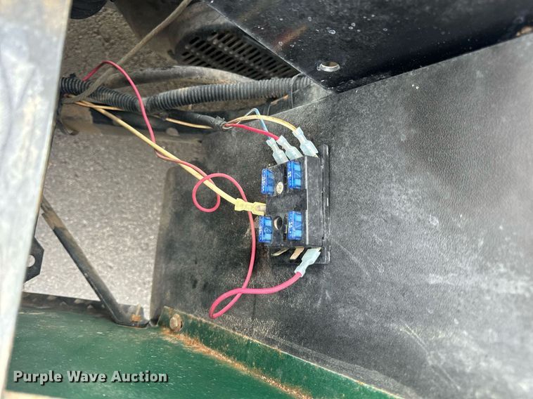 image for item EN4507 Cushman Refresher 1200 golf cart