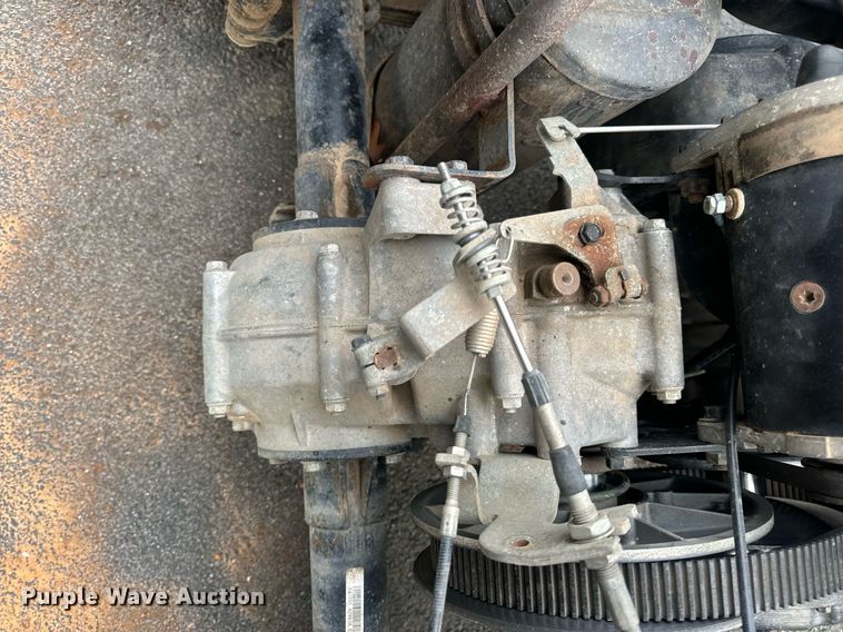 image for item EN4507 Cushman Refresher 1200 golf cart