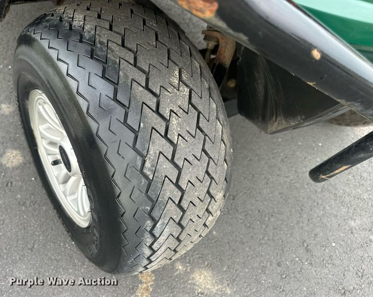 image for item EN4507 Cushman Refresher 1200 golf cart