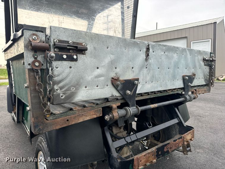 image for item EN4508 Cushman Hauler 1200 golf cart