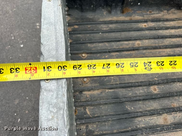 image for item EN4508 Cushman Hauler 1200 golf cart