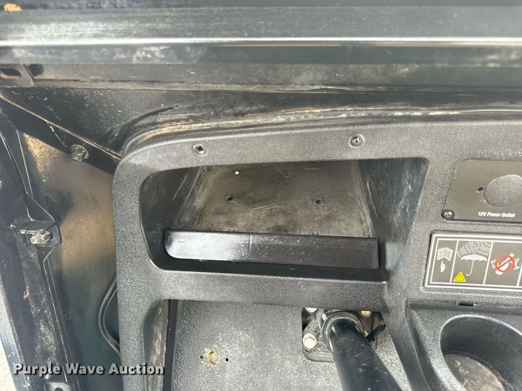 image for item EN4508 Cushman Hauler 1200 golf cart