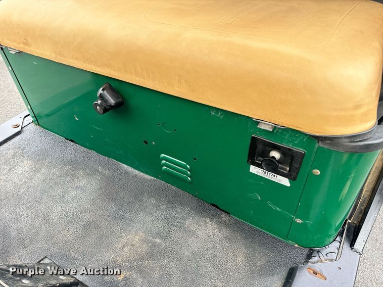 image for item EN4508 Cushman Hauler 1200 golf cart
