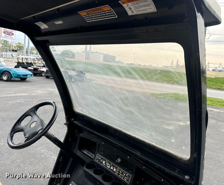 image for item EN4508 Cushman Hauler 1200 golf cart