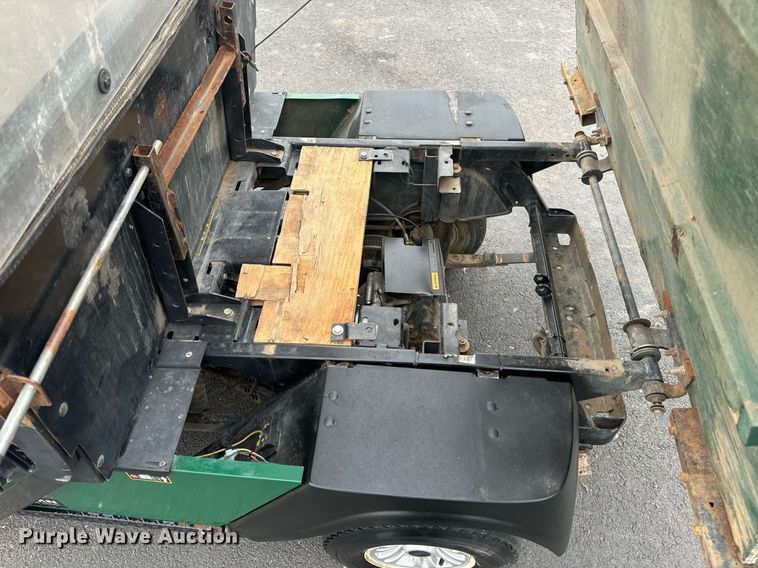 image for item EN4508 Cushman Hauler 1200 golf cart