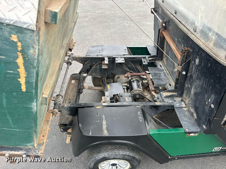 image for item EN4508 Cushman Hauler 1200 golf cart