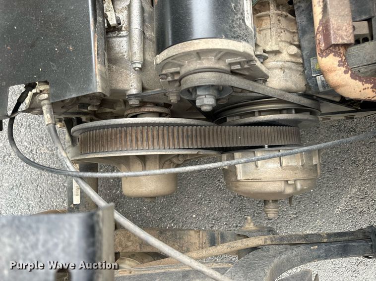 image for item EN4508 Cushman Hauler 1200 golf cart