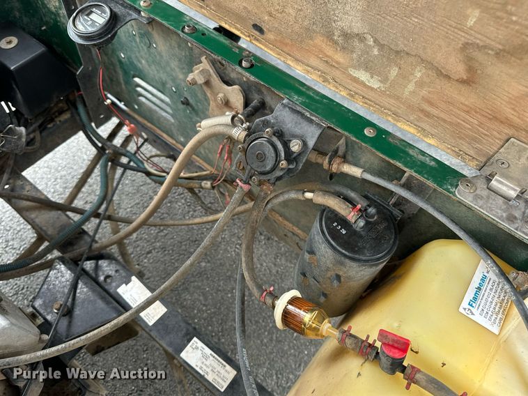 image for item EN4508 Cushman Hauler 1200 golf cart