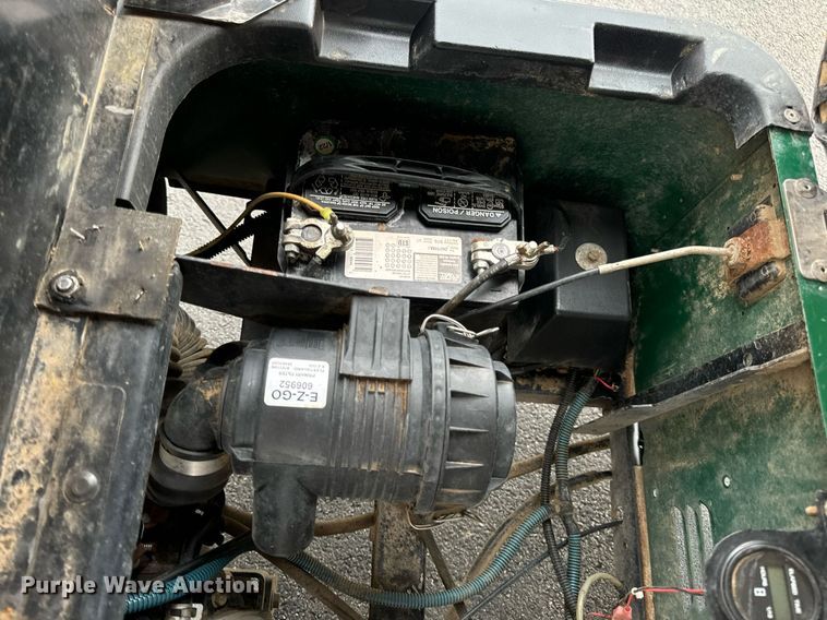 image for item EN4508 Cushman Hauler 1200 golf cart