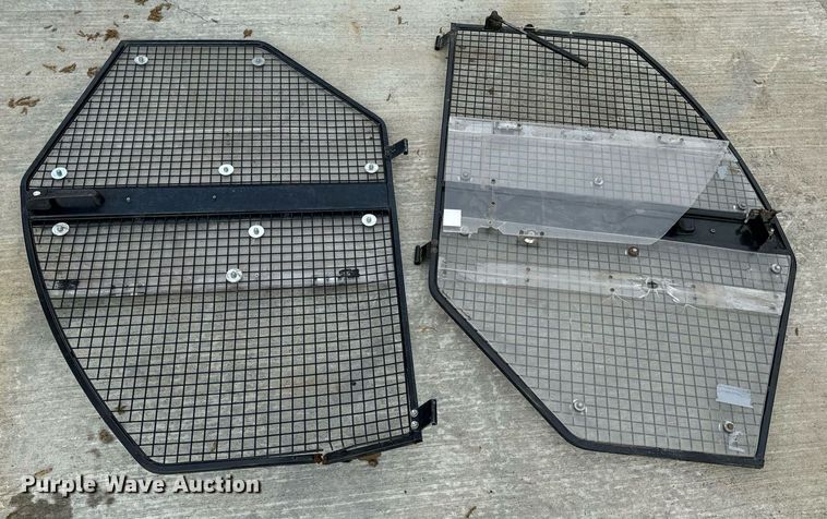 image for item EN4508 Cushman Hauler 1200 golf cart