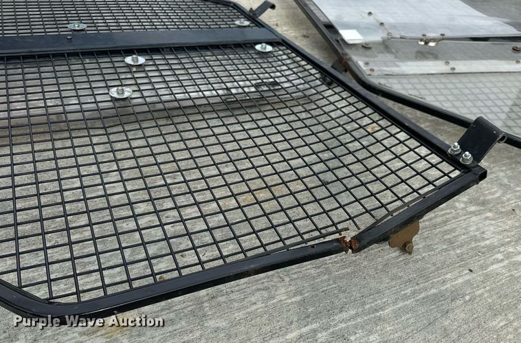 image for item EN4508 Cushman Hauler 1200 golf cart