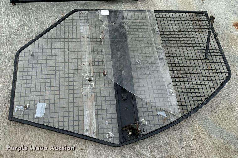 image for item EN4508 Cushman Hauler 1200 golf cart