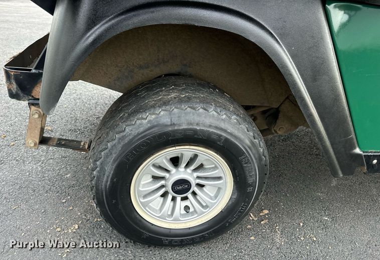 image for item EN4508 Cushman Hauler 1200 golf cart