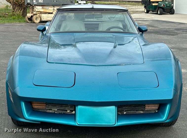 image for item EN4510 1982 Chevrolet Corvette 